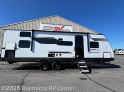 Used 2025 CrossRoads Sunset Trail SS27BHS available in Milford North, Delaware