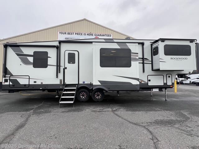 New 2026 Forest River Rockwood Signature 402SFL available in Milford, Delaware