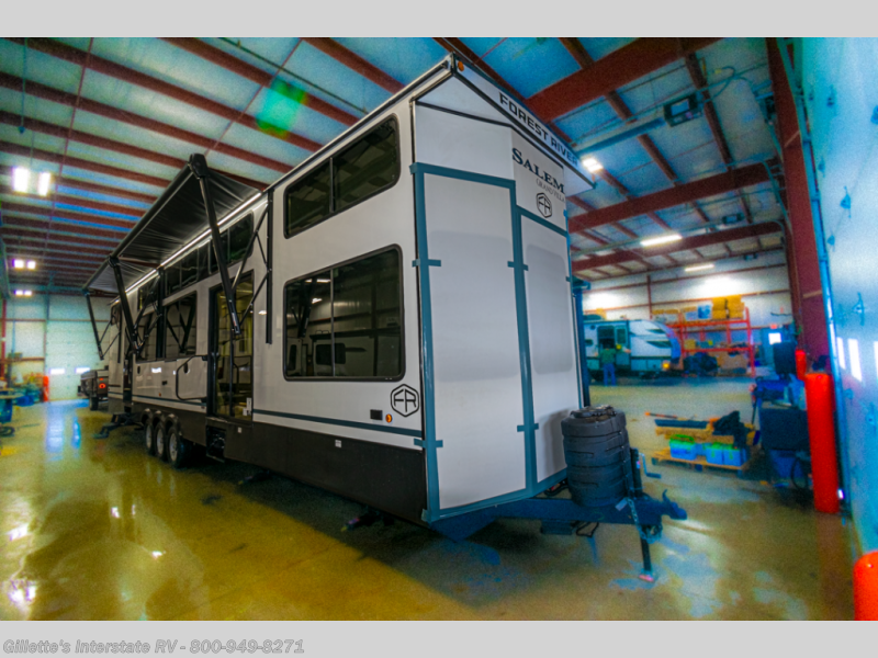 New 2025 Forest River Salem Grand Villa 44VIEW available in Haslett, Michigan