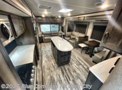 Used 2021 Grand Design Reflection 297RSTS available in Park City, Kansas