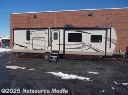 New 2020 Forest River Rockwood Signature Ultra Lite 8324BS available in Bridgeview, Illinois