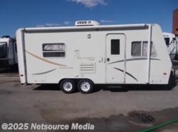 Used 2000 Jayco Kiwi 21C available in Bridgeview, Illinois