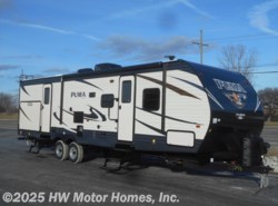 New 2018 Palomino Puma 31BHSS available in Canton, Michigan