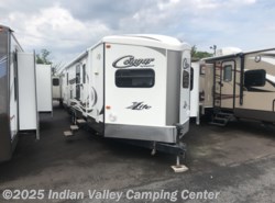 Used 2014 Keystone Cougar XLite 30FKV available in Souderton, Pennsylvania