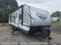 Used 2018 Forest River Salem LE 28CKDS available in Souderton, Pennsylvania
