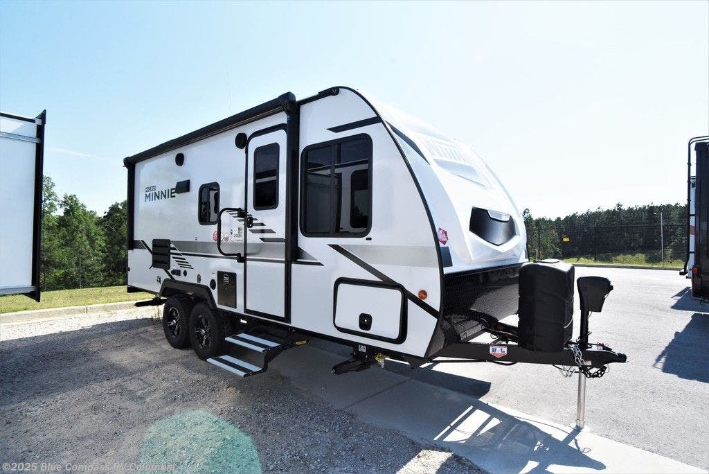 2021 Winnebago Micro Minnie 2100BH