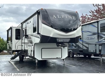 Used 2021 Keystone Alpine 3220RL available in Sandy, Oregon