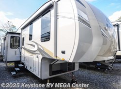 New 2018 Jayco Eagle 325BHQS available in Greencastle, Pennsylvania
