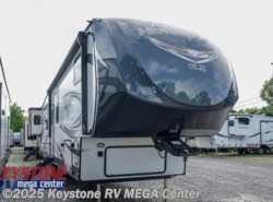 New 2019 Forest River Salem Hemisphere 370BL available in Greencastle, Pennsylvania