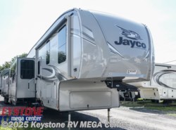 New 2019 Jayco Eagle 325BHQS available in Greencastle, Pennsylvania