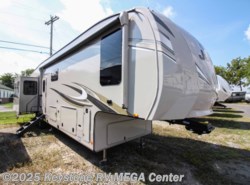 New 2020 Jayco Eagle 355MBQS available in Greencastle, Pennsylvania