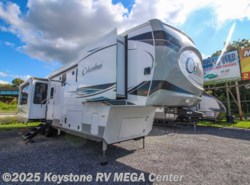 New 2022 Palomino Columbus 382FB available in Greencastle, Pennsylvania