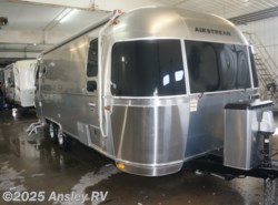 Used 2018 Airstream International Signature 25FB available in Duncansville, Pennsylvania