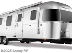 New 2020 Airstream Classic 30RB available in Duncansville, Pennsylvania