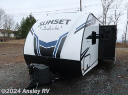 Used 2021 CrossRoads Sunset Trail Super Lite 253RB available in Duncansville, Pennsylvania