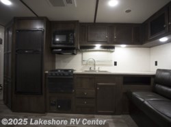 Used 2018 Starcraft Autumn Ridge Outfitter 23RLS available in Muskegon, Michigan