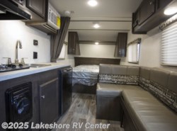 New 2019 Starcraft Autumn Ridge Outfitter 18QB available in Muskegon, Michigan
