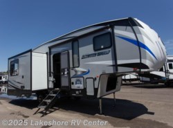 New 2019 Forest River Cherokee Arctic Wolf 285DRL4 available in Muskegon, Michigan
