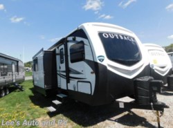 New 2018 Keystone Outback 332FK available in Ellington, Connecticut