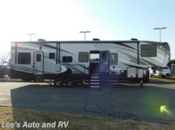 New 2019 Heartland Cyclone 3713 available in Ellington, Connecticut