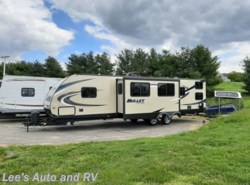 Used 2017 Keystone Bullet 330BHS available in Ellington, Connecticut