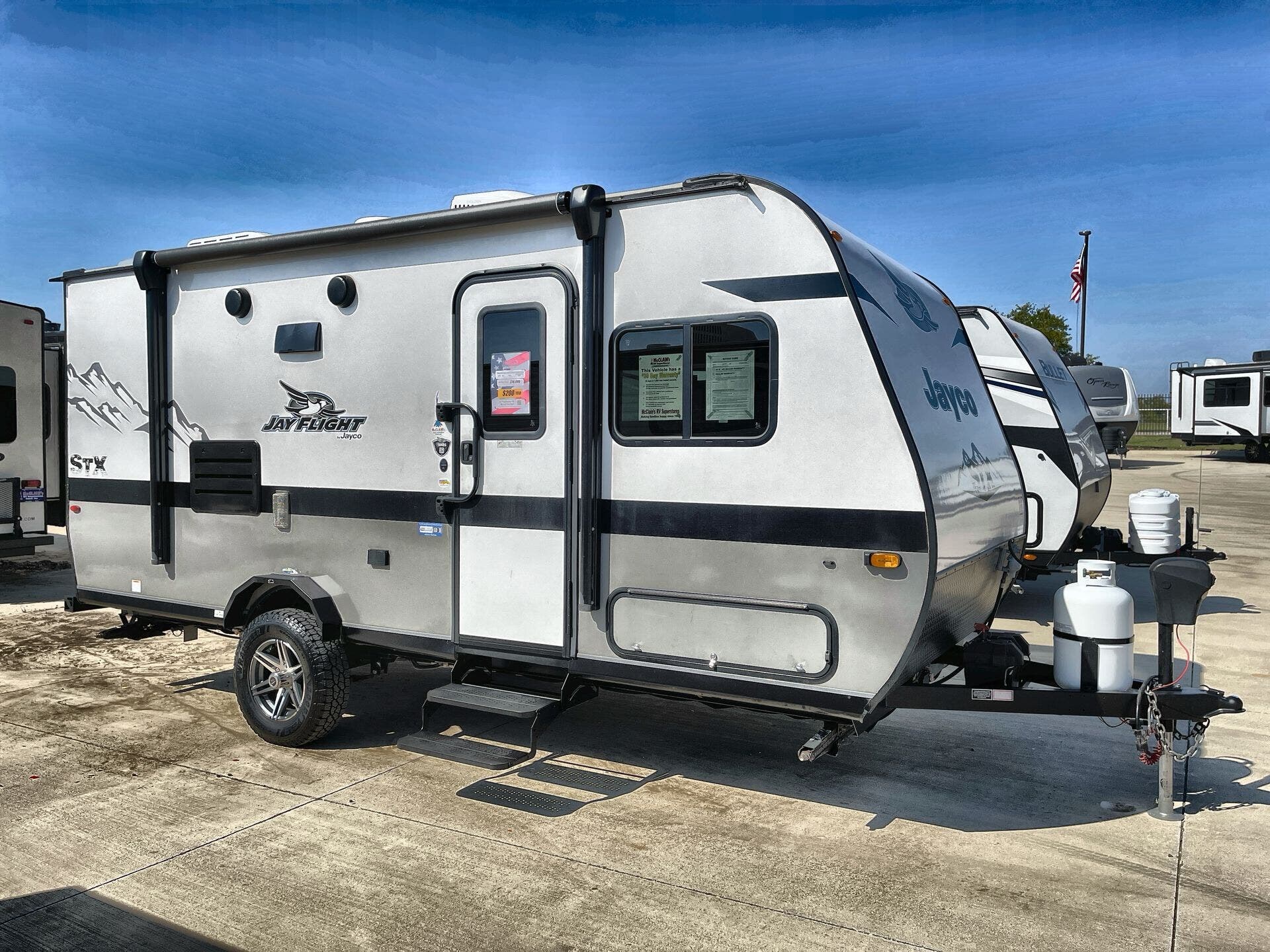 Used 2022 Jayco Jay Flight SLX 184BH available in Sanger, Texas