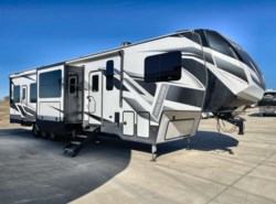 Used 2021 Dutchmen Voltage 4135 available in Sanger, Texas