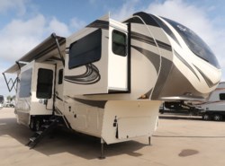 New 2020 Grand Design Solitude 382WB available in Fort Worth, Texas