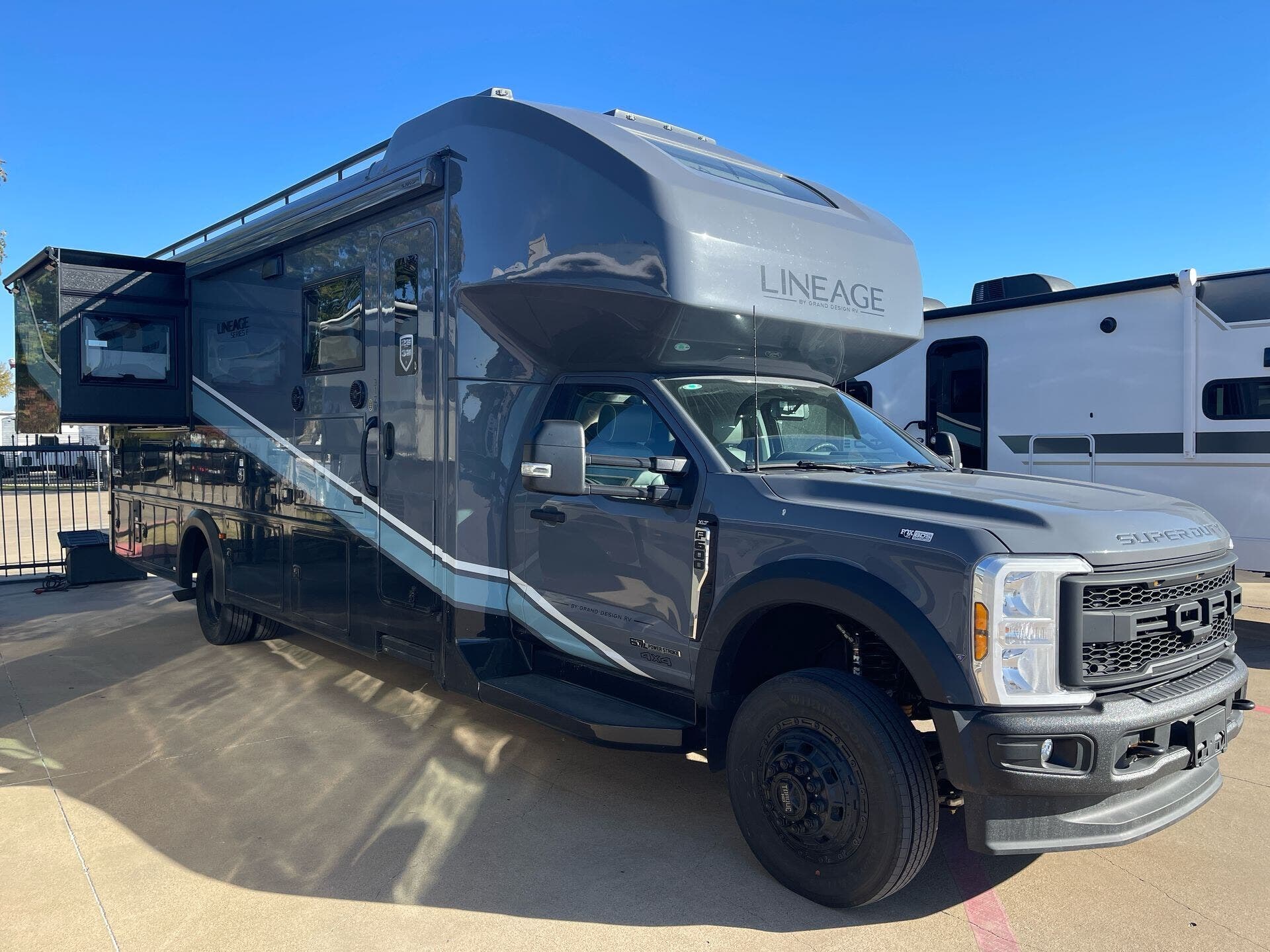 New 2026 Grand Design Lineage 31ZW available in Fort Worth, Texas