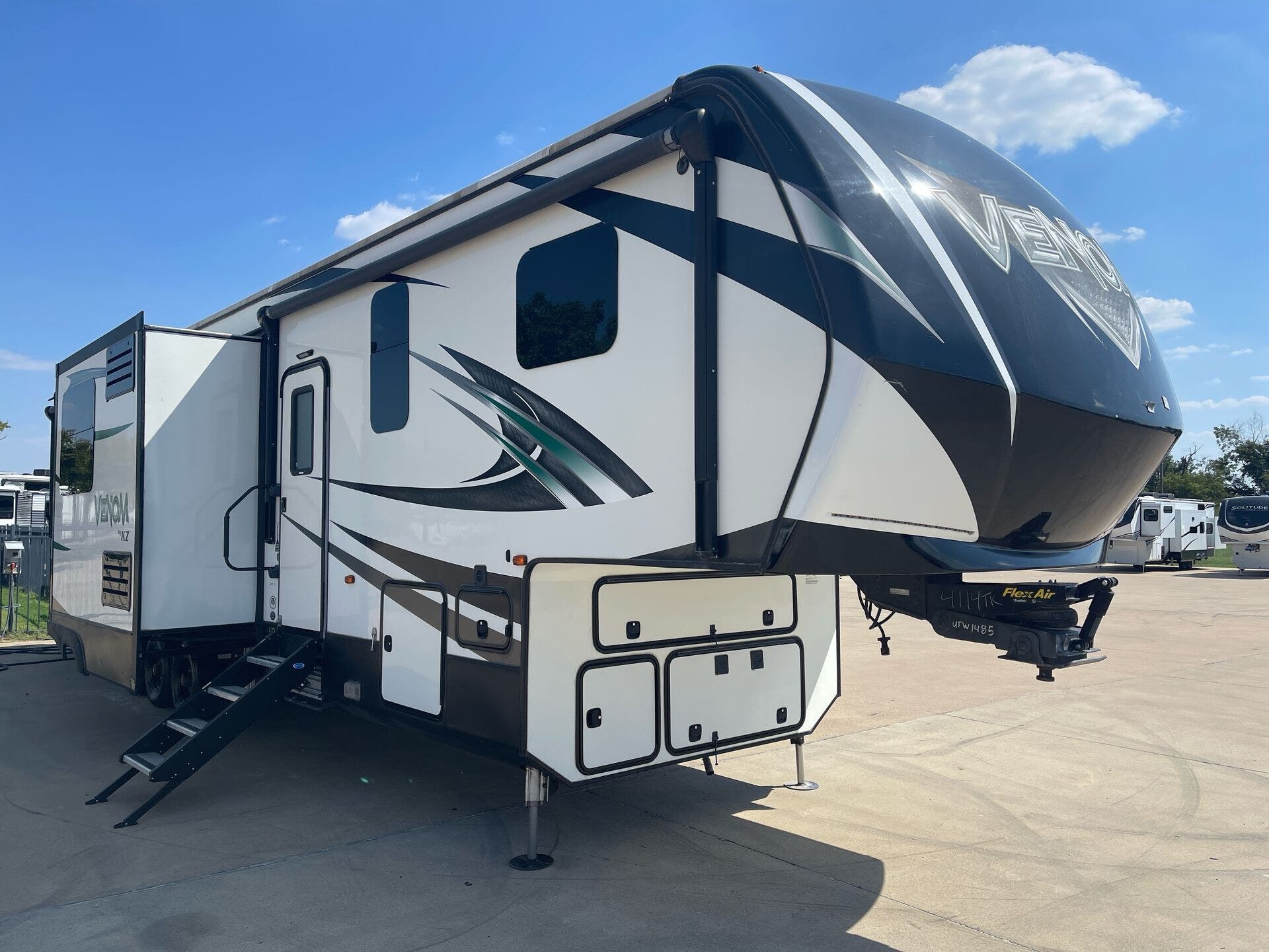 Used 2017 K-Z Venom 4114TK available in Fort Worth, Texas