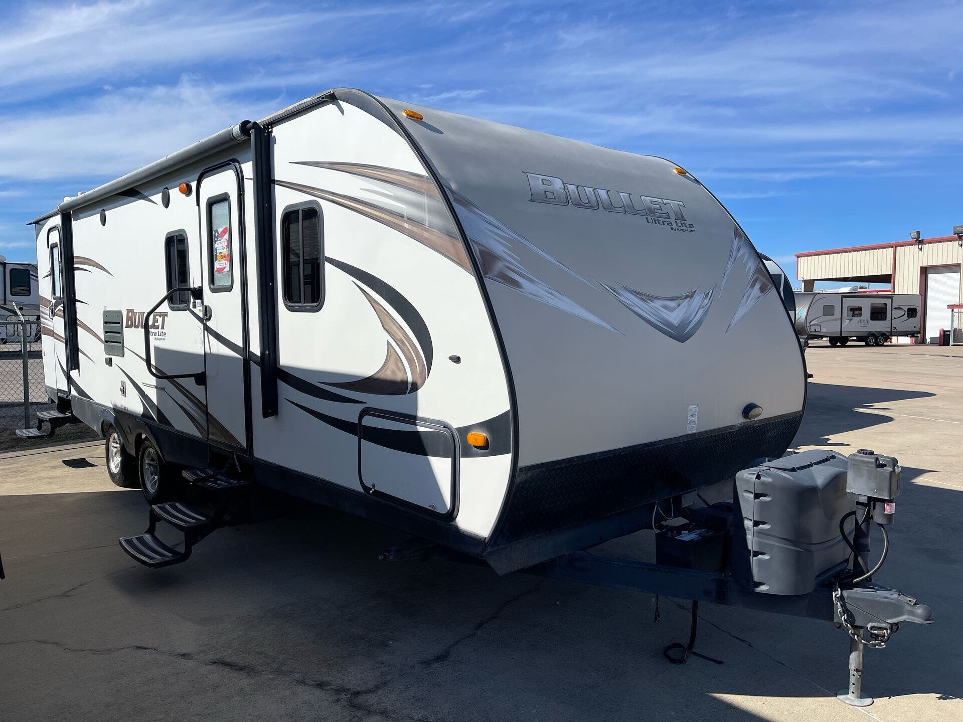 Used 2015 Keystone Bullet 272BHS available in Fort Worth, Texas