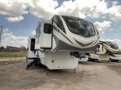 New 2022 Grand Design Solitude 380FL-R available in Oklahoma City, Oklahoma