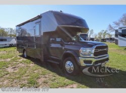 Used 2025 Dynamax Corp isata 5 28SSD4X4 available in Perry, Iowa