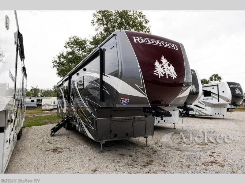 New 2025 Redwood RV Redwood RW4001LK available in Perry, Iowa