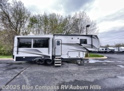 New 2025 Keystone Montana 3123RL available in Auburn Hills, Michigan
