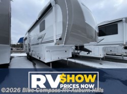 New 2026 Heartland Sundance 32RLBS available in Auburn Hills, Michigan