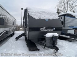 Used 2024 Coachmen Catalina Legacy Edition 293QBCK available in Auburn Hills, Michigan