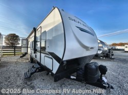 Used 2024 Genesis Supreme Seabreeze Sea Breeze Limited 27RLS available in Auburn Hills, Michigan