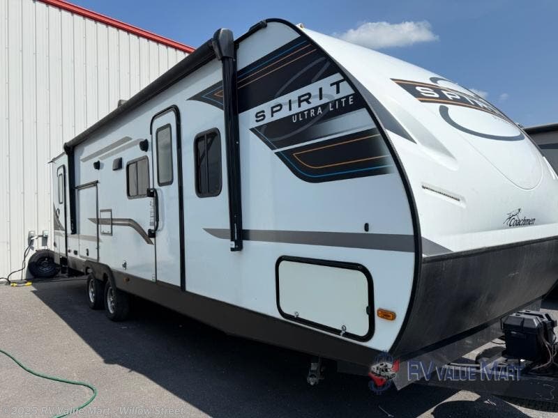 Used 2022 Coachmen Spirit Ultra Lite 2963BH available in Willow Street, Pennsylvania