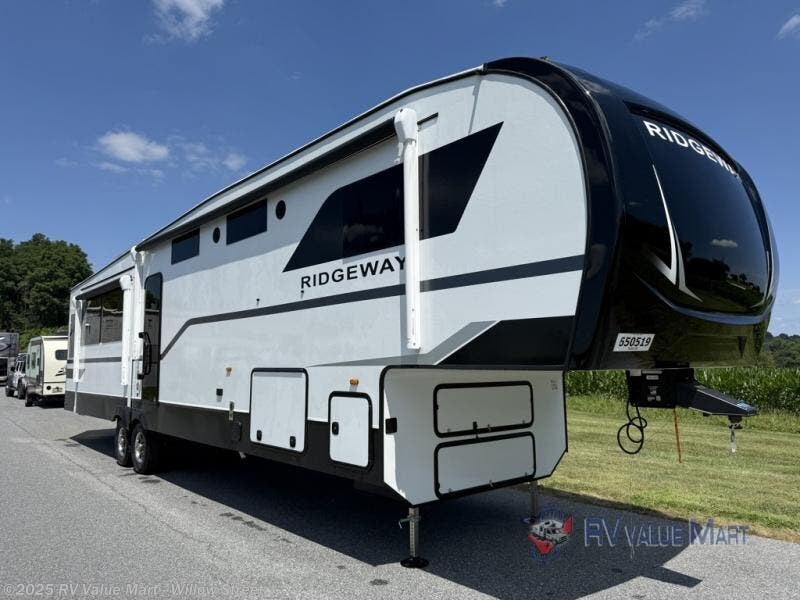 New 2026 K-Z Ridgeway 36MB available in Willow Street, Pennsylvania