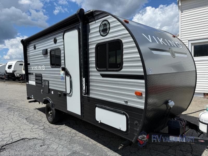 Used 2021 Viking Viking 17BH available in Willow Street, Pennsylvania