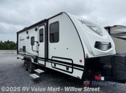 Used 2020 Winnebago Micro Minnie 2306BHS available in Willow Street, Pennsylvania