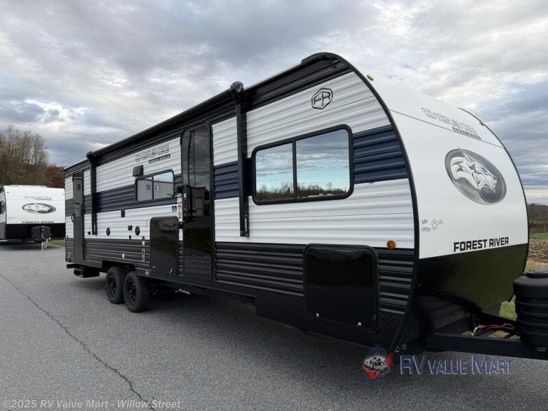 New 2026 Forest River Cherokee Grey Wolf 26DBH available in Willow Street, Pennsylvania