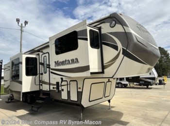 Used 2016 Keystone Montana 3711FL available in Byron, Georgia