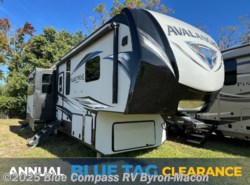 Used 2020 Keystone Avalanche 379bh available in Byron, Georgia