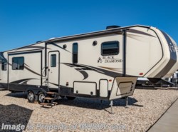 Used 2017 Forest River Black Diamond 28SGW Fifth Wheel RV for Sale at MHSRV available in Alvarado, Texas