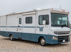 Used 2016 Winnebago Brave 31C Class A W/ King, OH Loft Consignment RV available in Alvarado, Texas