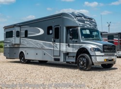 New 2020 Dynamax Corp DX3 37RB available in Alvarado, Texas