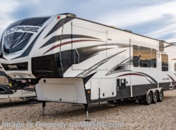 Used 2016 Dutchmen Voltage 3914 available in Alvarado, Texas