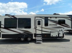 New 2018 Keystone Alpine 3401RS available in Belleville, Michigan